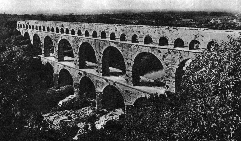 Ним. Гардский мост.(Акведук, построенный римлянами в 19 г. до н. э.)